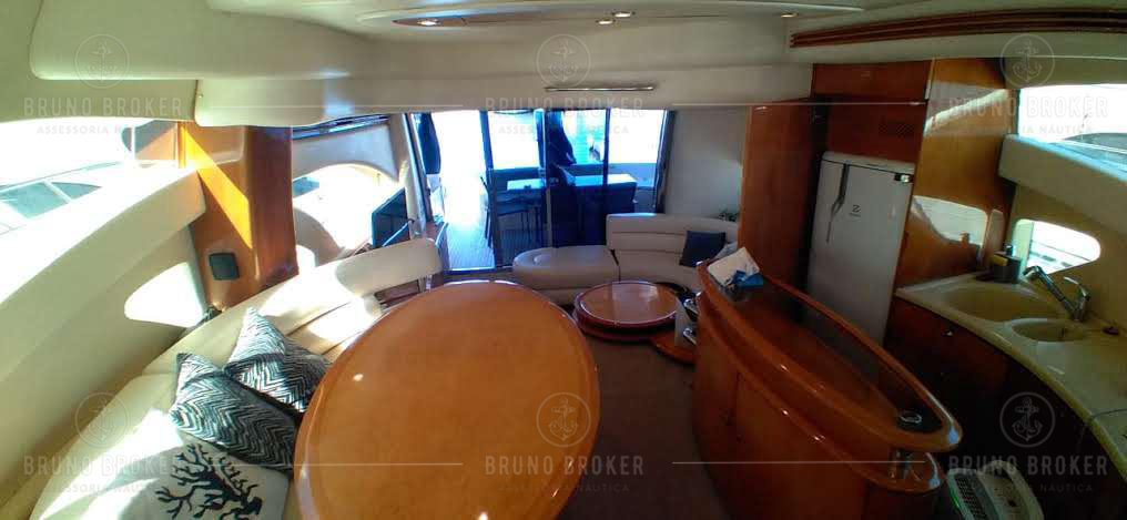 Lancha a venda Angra dos Reis Intermarine 600 Full 60 Pés 2006 em 2x Man 900 diesel Pé de galinha