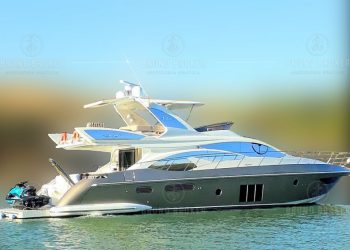 Lancha a venda Angra dos Reis Azimut 60 60 Pés ano 2016 em 2x Man 800hp diesel pé de galinha