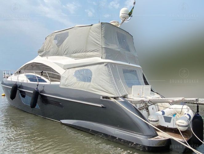 Lancha a venda Angra dos Reis Intermarine 2011 em 2x Volvo Penta D13-900 diesel pé de galinha