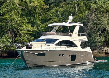 Lancha a venda Angra dos Reis Phantom 640 64 Pés 2018 em 2x Volvo IPS 950 diesel IPS